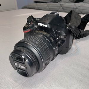 Nikon D5200 Dual Lens Kit with Accessories